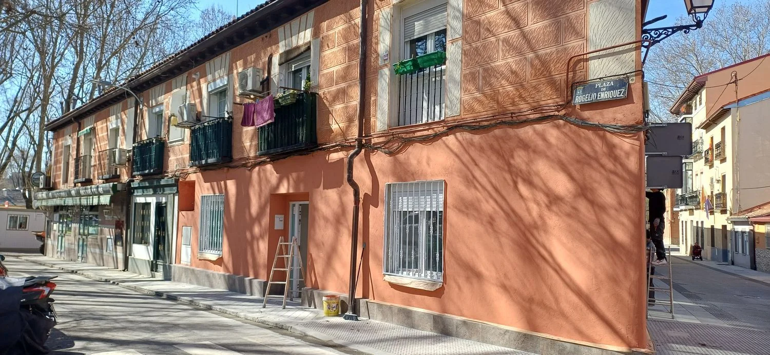 Piso en plaza de Rogelio Enriquez, 2