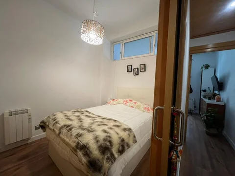 Piso en calle de Rocafort, 139 - Foto 1