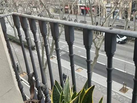 Piso en  Gran Via de les Corts Catalanes 518 - Foto 2