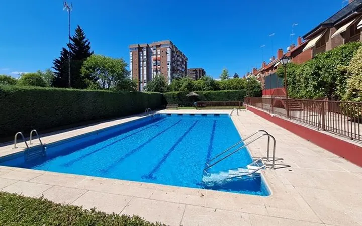 Chalet pareado en Leopoldo Alas Clarin - Foto 3