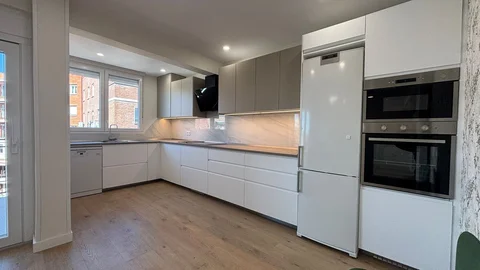 Casa independiente en calle de Clara del Rey, 45 - Foto 6