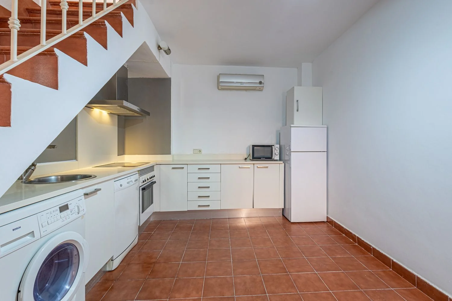 Chalet adosado en Calle de Julio Montero s/n, Tres Olivos - Valverde - Foto 4