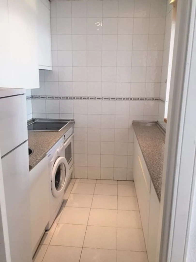 Estudio en plaza Valparaíso, 2 - Foto 6