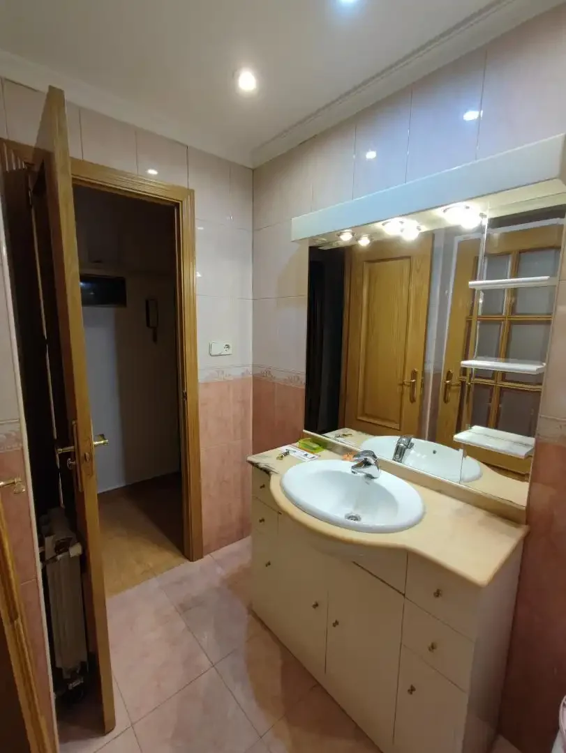 Piso en  Calle del Doctor Esquerdo 23 - Foto 9