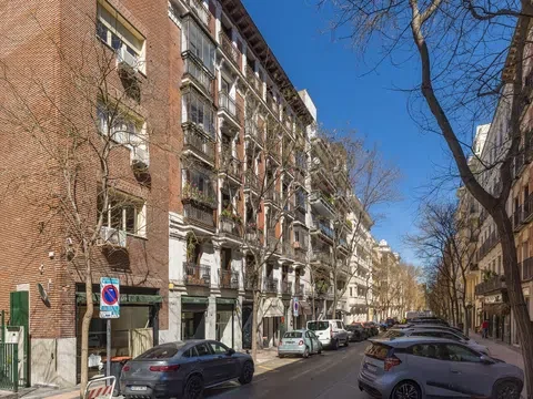 Piso en calle de Castelló, 9 - Foto 11