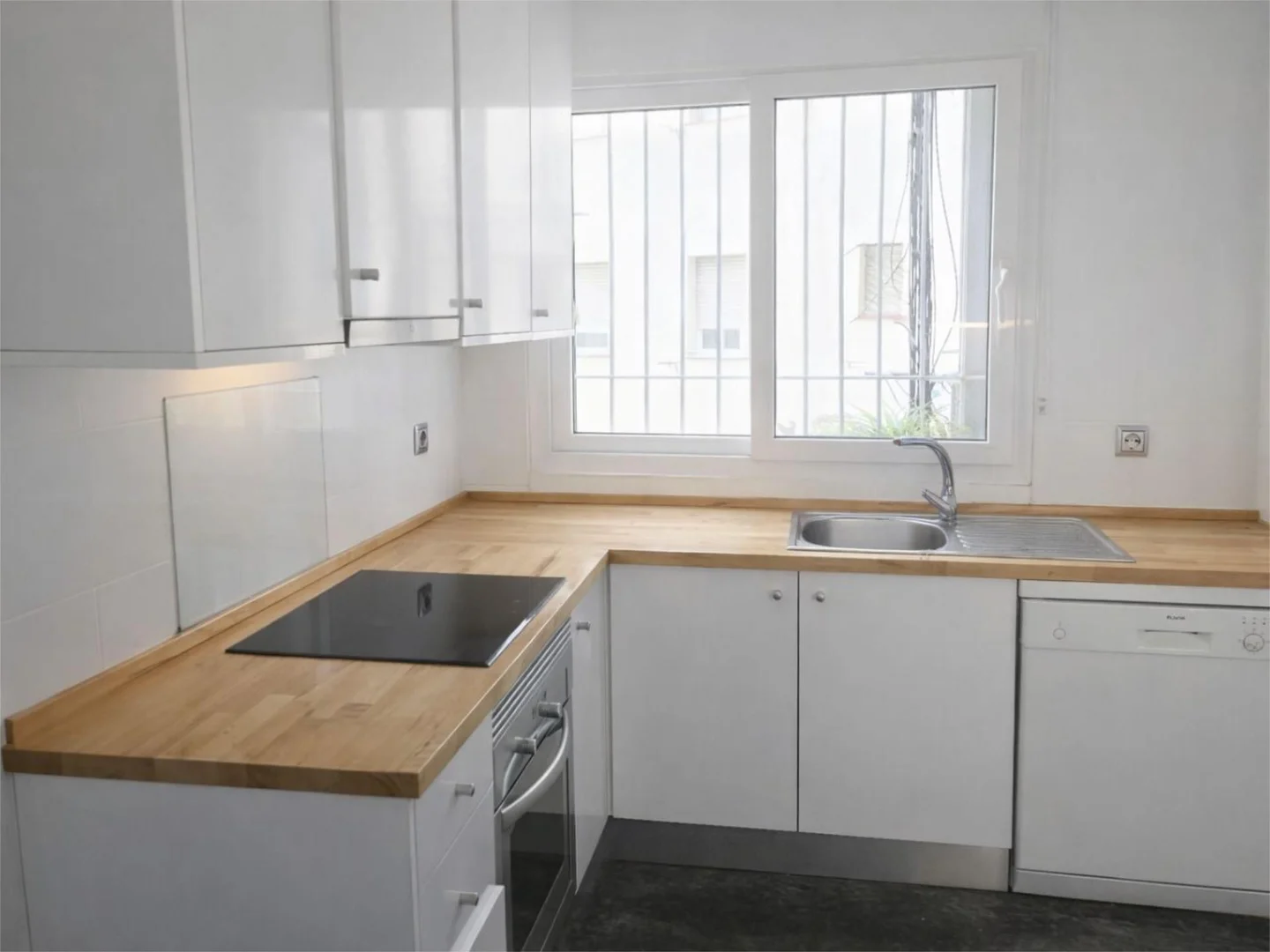 Piso en  Calle de Cea Bermúdez 155 - Foto 33