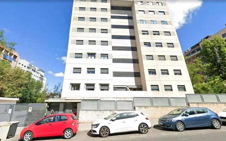 Piso en Calle de La Bañeza, 42, Peñagrande - Foto 2
