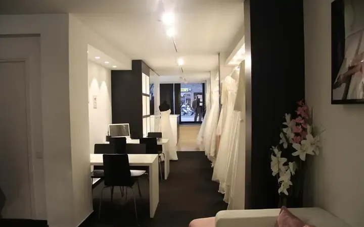 Local comercial en  Carrer de la Indústria 246 - Foto 4