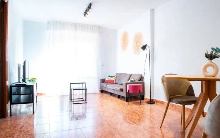 Piso en San Fermín - Foto 1