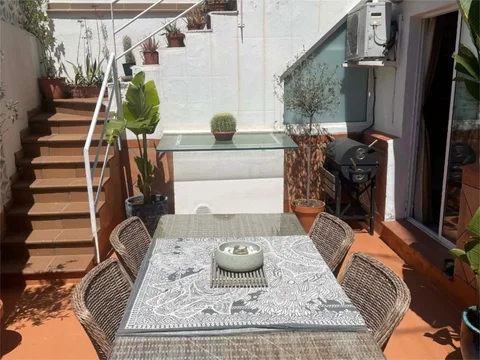 Piso en  Carrer de Santa Albina 15 - Foto 5