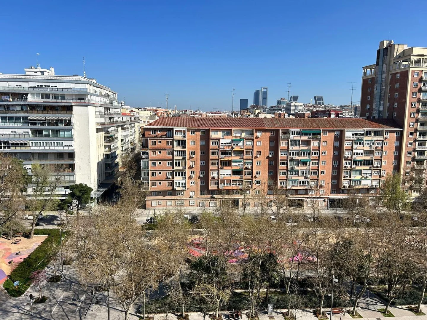 Piso en avenida del General Perón, 6 - Foto 25