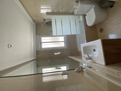 Piso en  Calle de Milán 32 - Foto 3