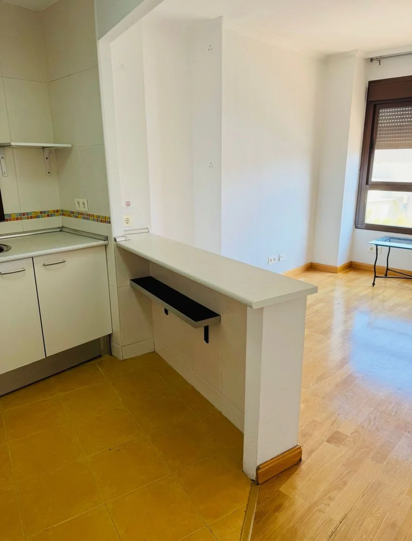 Piso en calle del Puerto de Pozazal, 37 - Foto 1