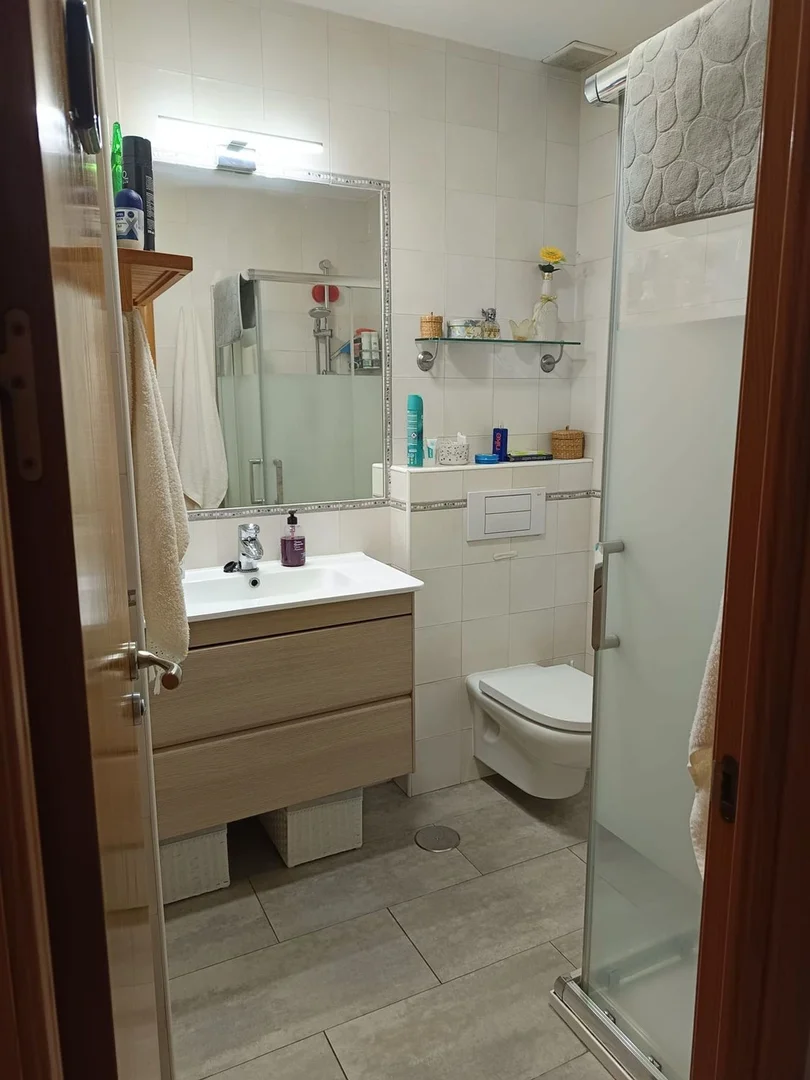 Chalet adosado en Barrio Canillas - Foto 2