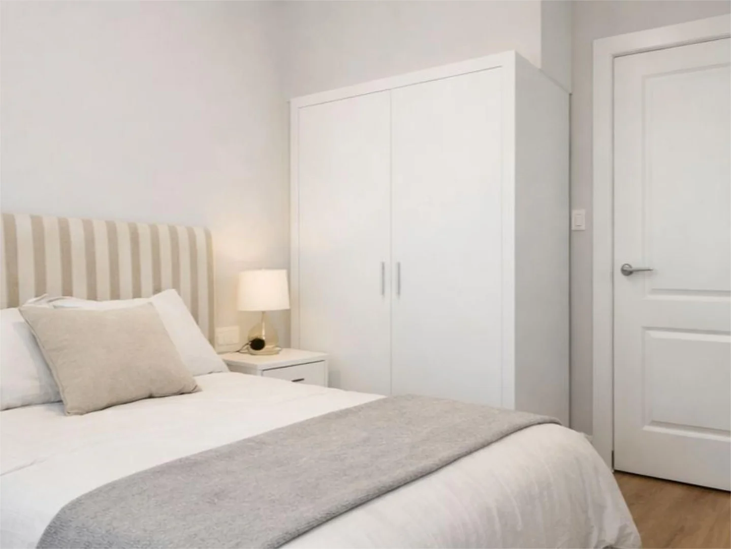 Piso en calle de Roger 25 - Foto 4