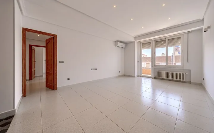 Piso en Calle de San Bernardo, 107, Arapiles - Foto 3