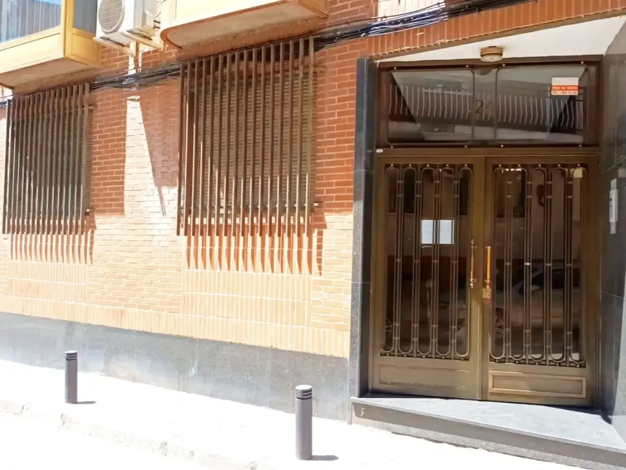 Planta baja en  Calle de La Solana de Opañel 24 - Foto 30