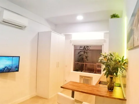 Piso en  Calle de Rodríguez San Pedro 24 - Foto 1