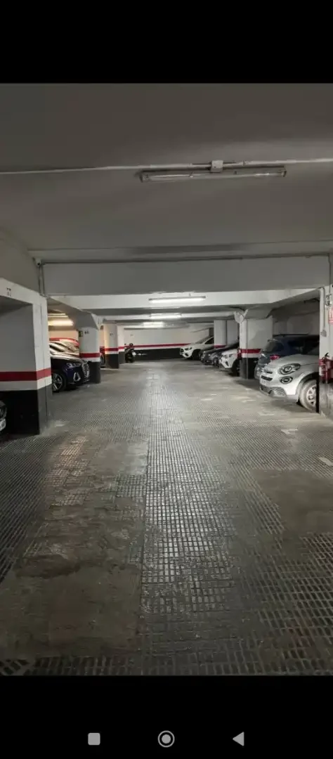 Garaje en  Avinguda de Mistral 10 - Foto 4