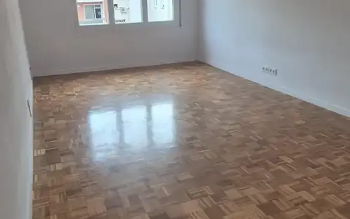 Piso en calle Carrer d'Hurtado 31 - Foto 1
