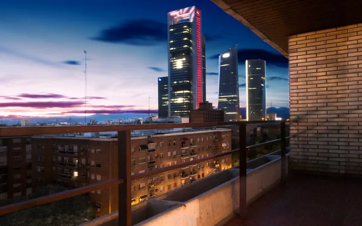 Piso en Calle de Mauricio Legendre, 16, Castilla - Foto 1