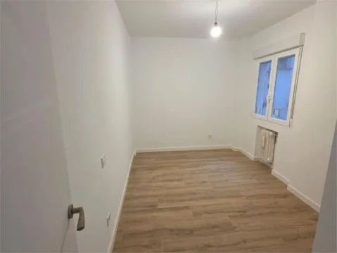 Piso en  Calle de Tomás Borrás 7 - Foto 5