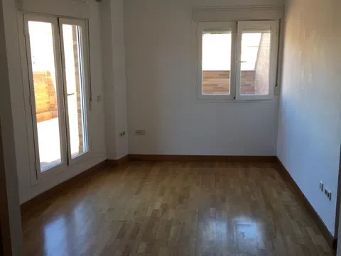 Dúplex en calle de Aniceto Pérez, 10 - Foto 1