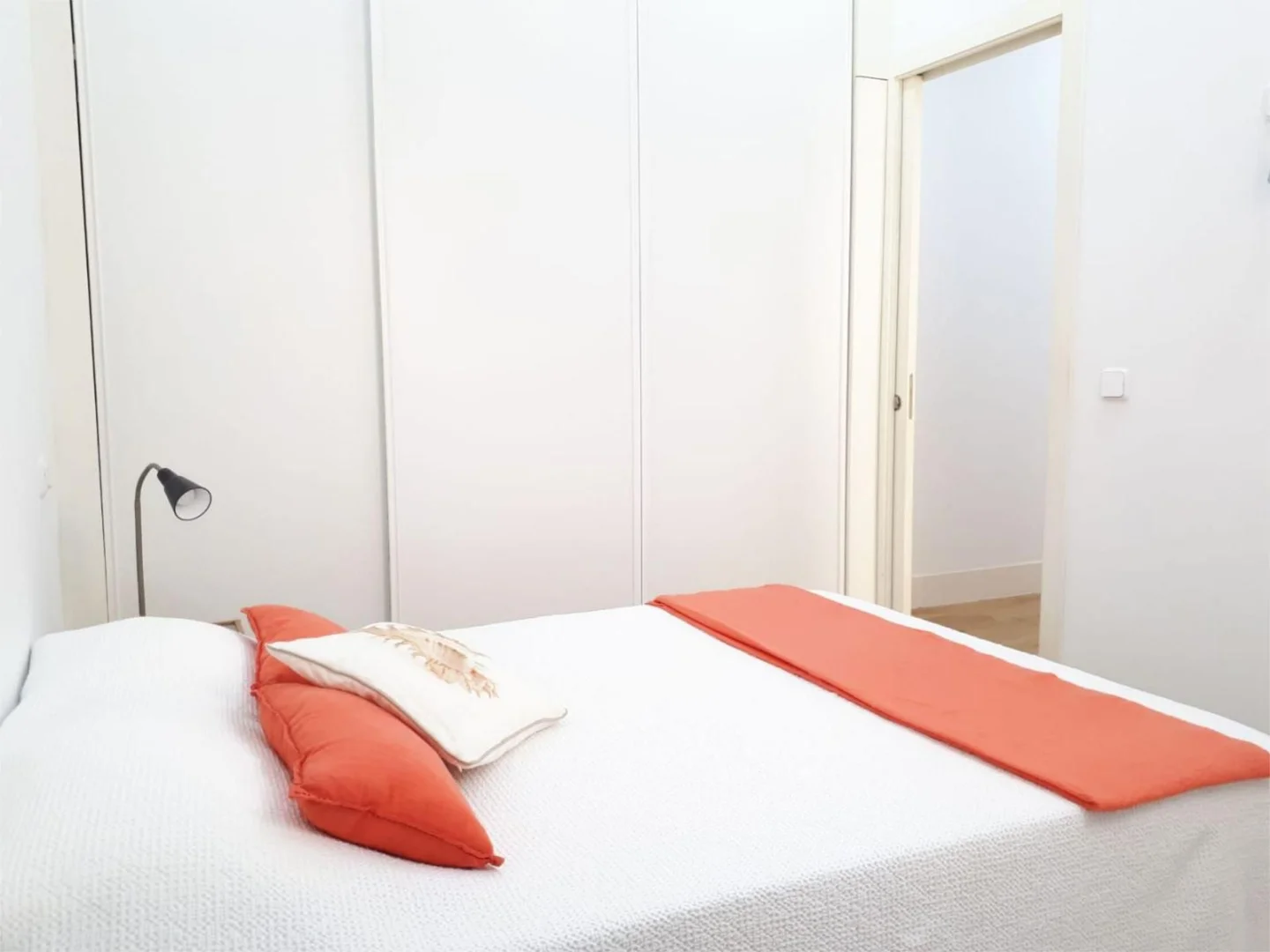 Piso en  Calle de Vargas 12 - Foto 8