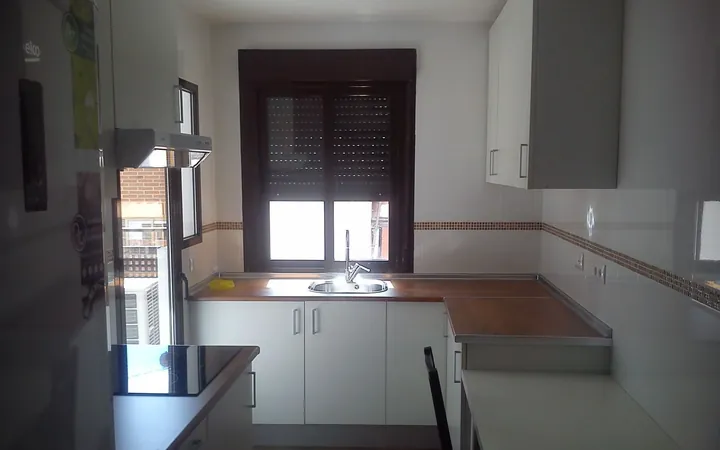 Piso en Calle de la guzmania, 6, Valdeacederas - Foto 1