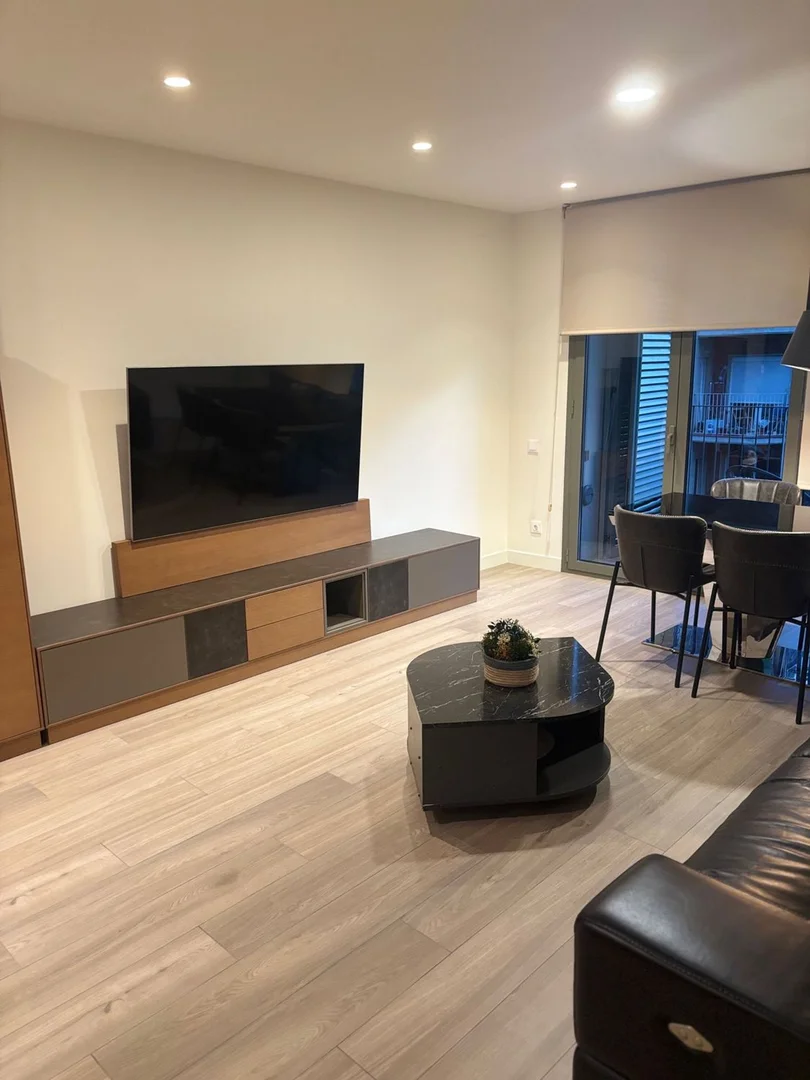 Piso en calle de Rocafort, 140 - Foto 2