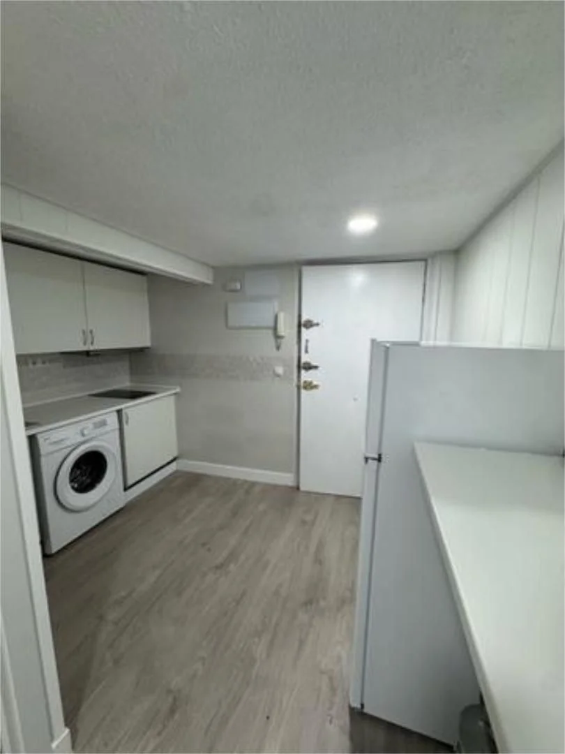 Estudio en Arturo Soria - Foto 2