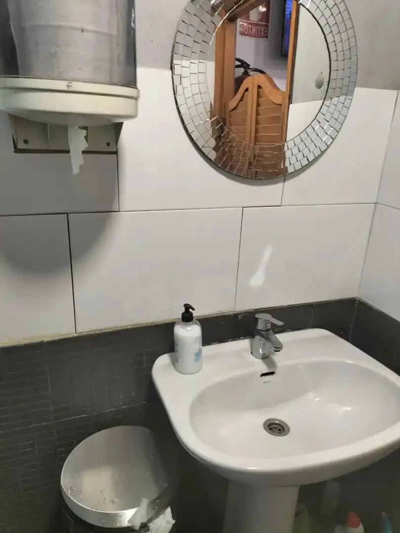 Local comercial en  Carrer del Segre 95 - Foto 10