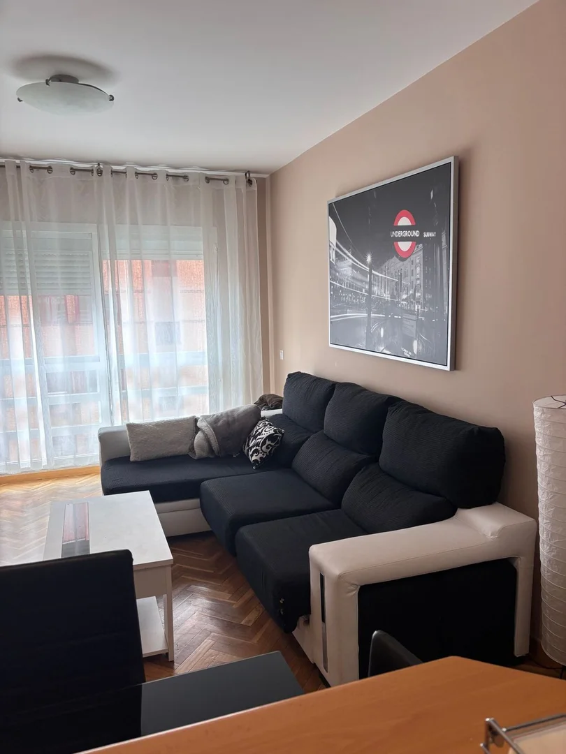 Piso en calle de Julián Camarillo, 59 - Foto 4