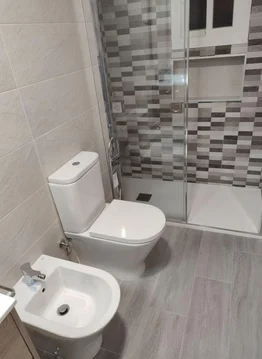 Piso en  Calle Pico de los Artilleros 110 - Foto 12