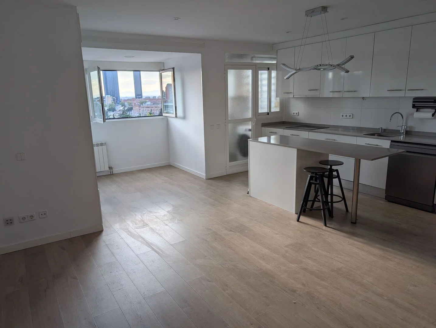 Piso en avenida de Burgos, 16 - Foto 2