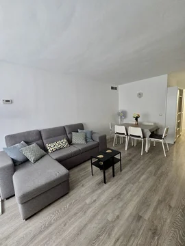 Piso en calle de Algemesí, 28042 - Foto 1