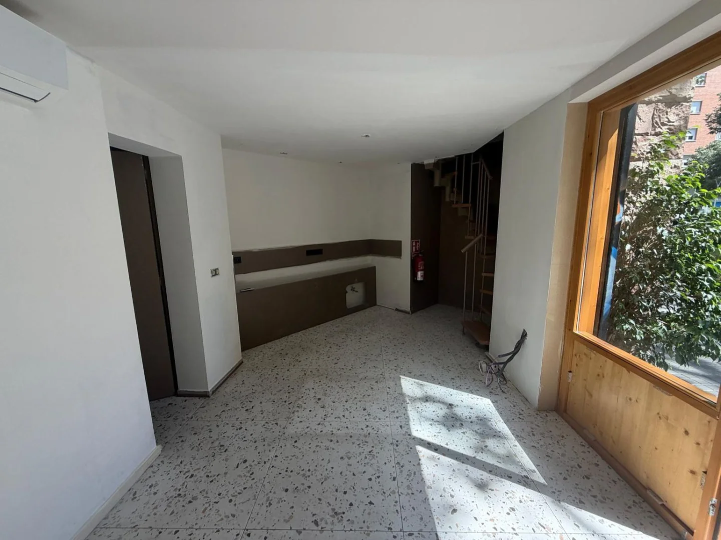 Local en Calle de Londres, 37, La Nova Esquerra de l'Eixample - Foto 2