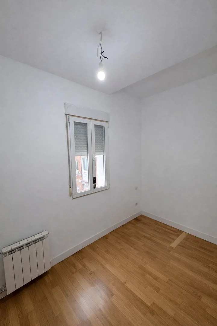 Piso en calle de Antonio Acuña, 25 - Foto 5