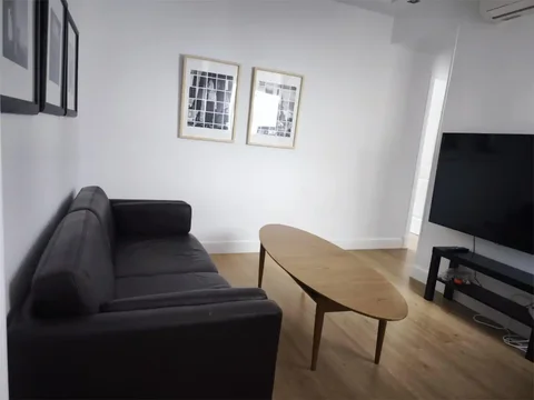 Apartamento en  Calle de Embajadores 91 - Foto 2