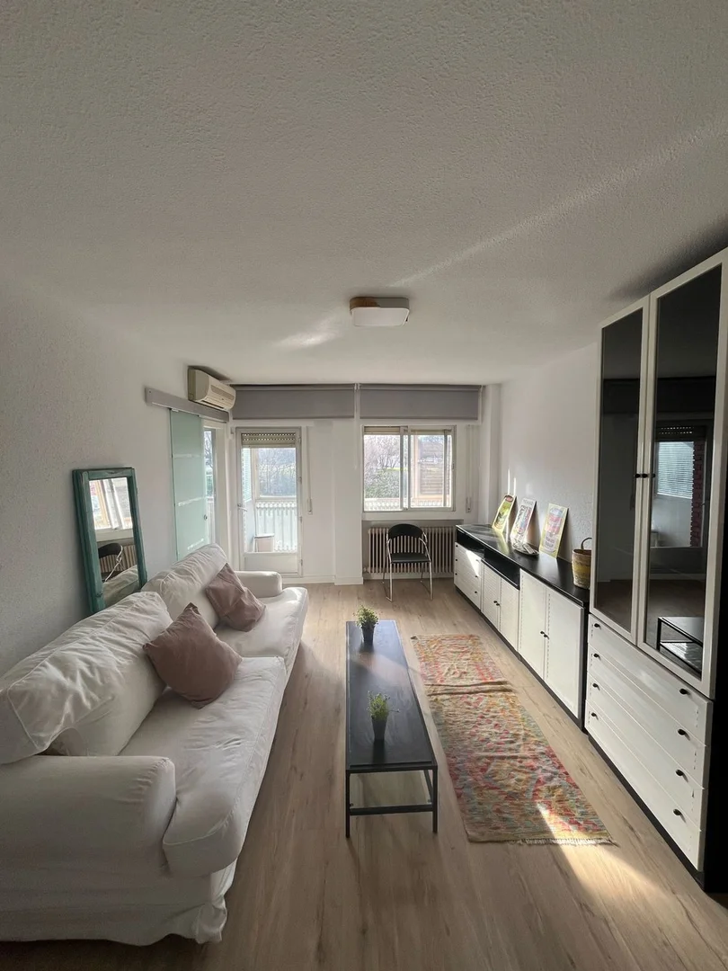 Piso en calle de Agustín Calvo, 4 - Foto 3