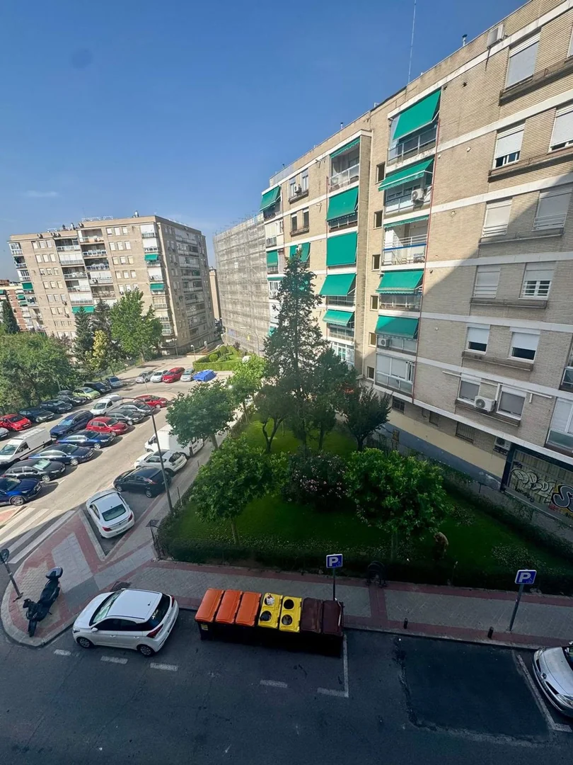 Piso en Calle de Villamanín, Lucero - Foto 20