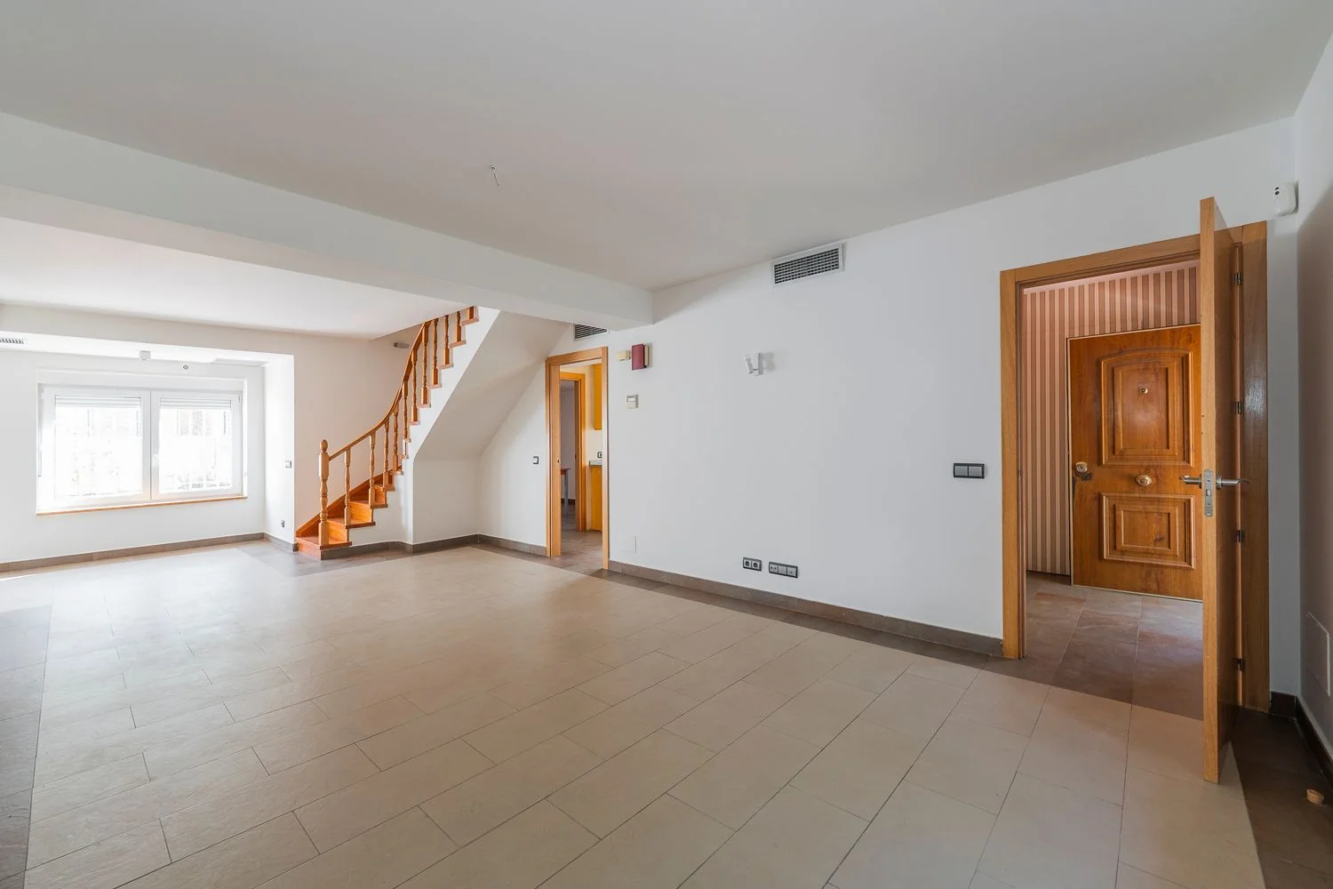 Chalet adosado en Avenida de San Luis, Apóstol Santiago - Foto 13