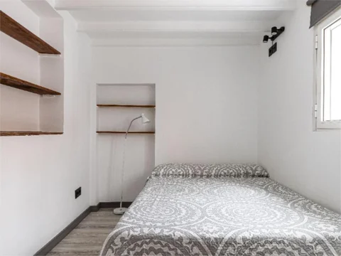 Piso en  Calle de Manuel Fernández y González 7 - Foto 14