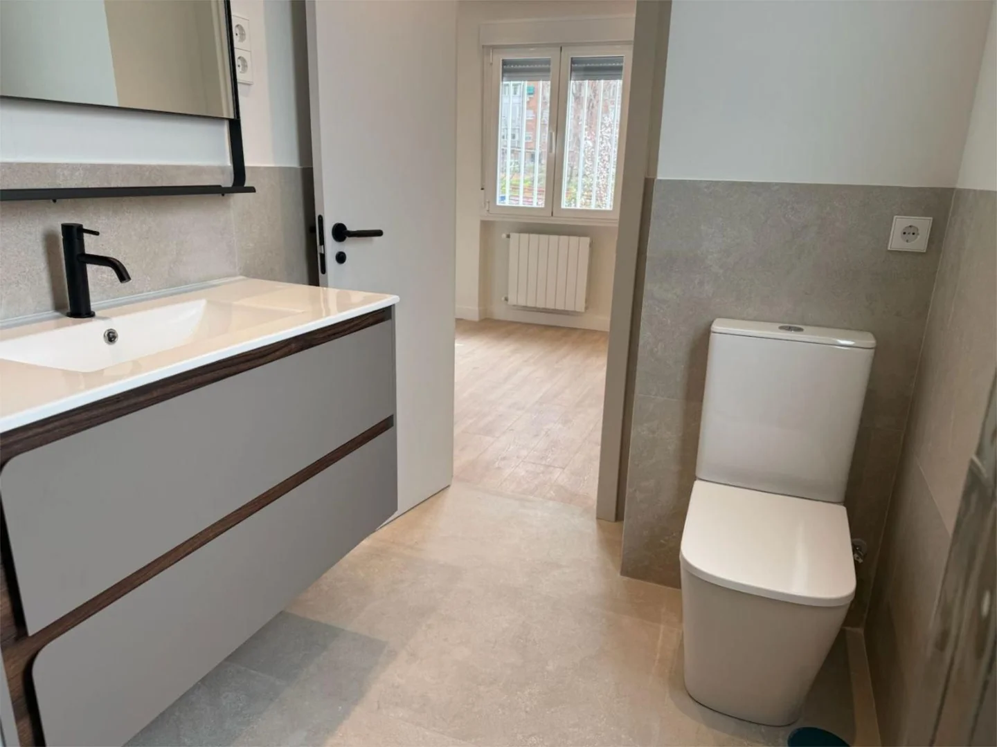 Piso en  Calle de Ascao 60 - Foto 52