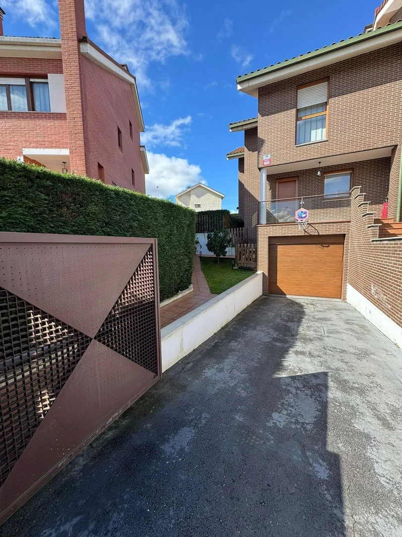 Chalet pareado en camino la Pomarada, 97 - Foto 2