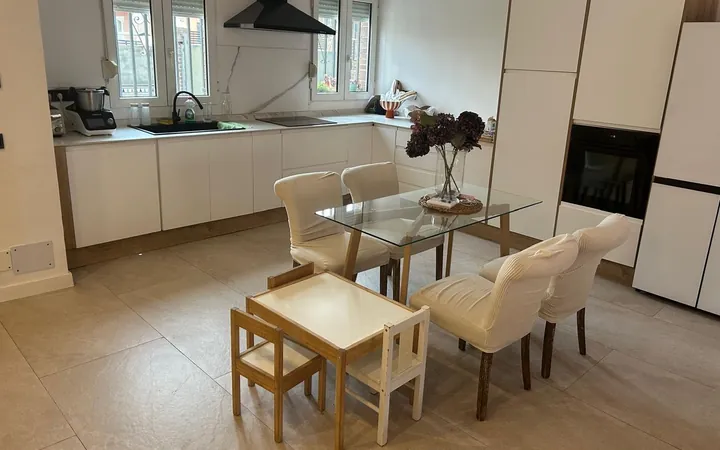 Chalet pareado en Calle de Villagarcía de Arosa, 7, Valdebebas - Valdefuentes - Foto 1