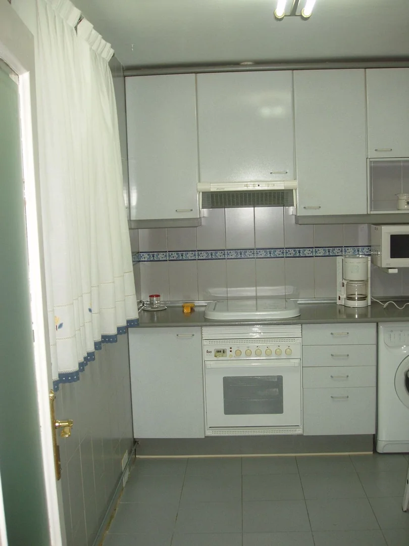 Piso en Calle de Pinos Baja, 46, Valdeacederas - Foto 12
