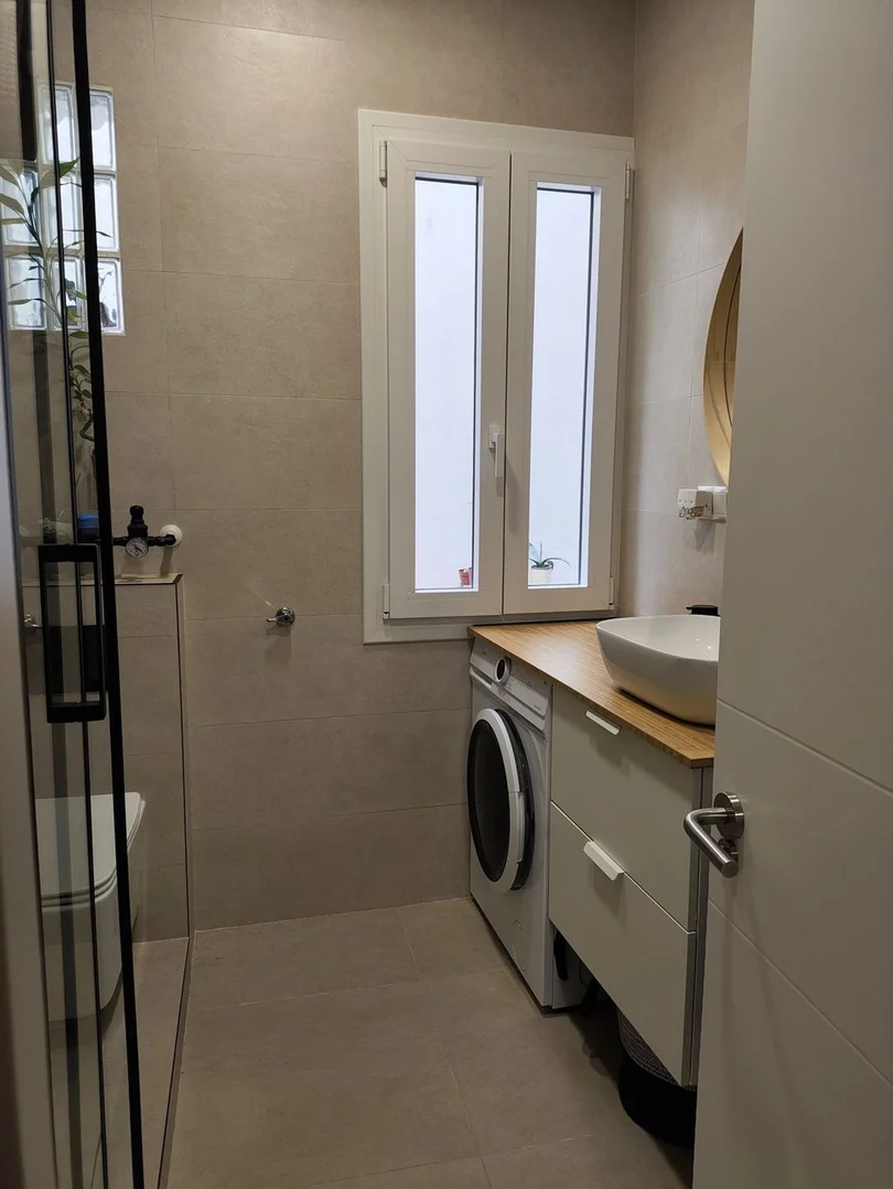 Estudio en calle de Ercilla, 26 - Foto 4