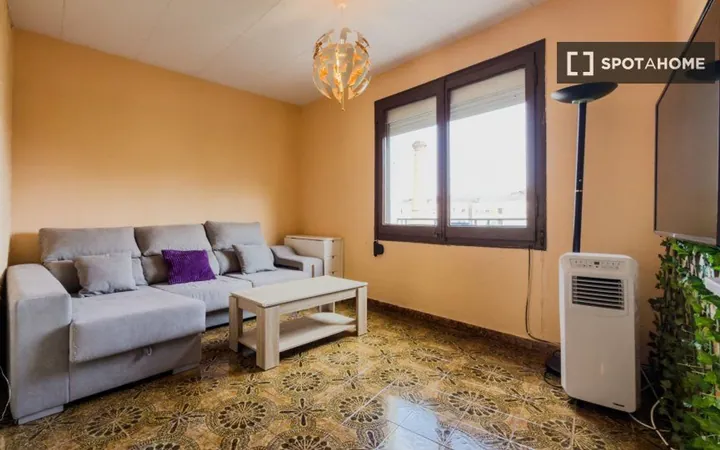 Piso en Calle de Bacardí, Sants - Badal - Foto 4