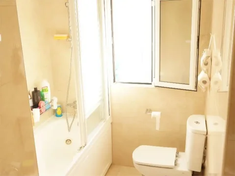 Piso en  Avenida de la Reina Victoria 21 - Foto 8